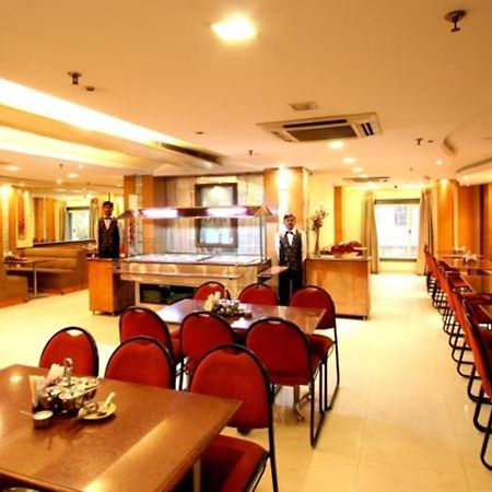 דלהי Hotel Southern חדר תמונה