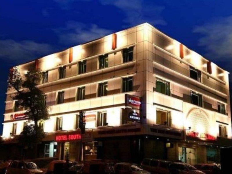 דלהי Hotel Southern מראה חיצוני תמונה