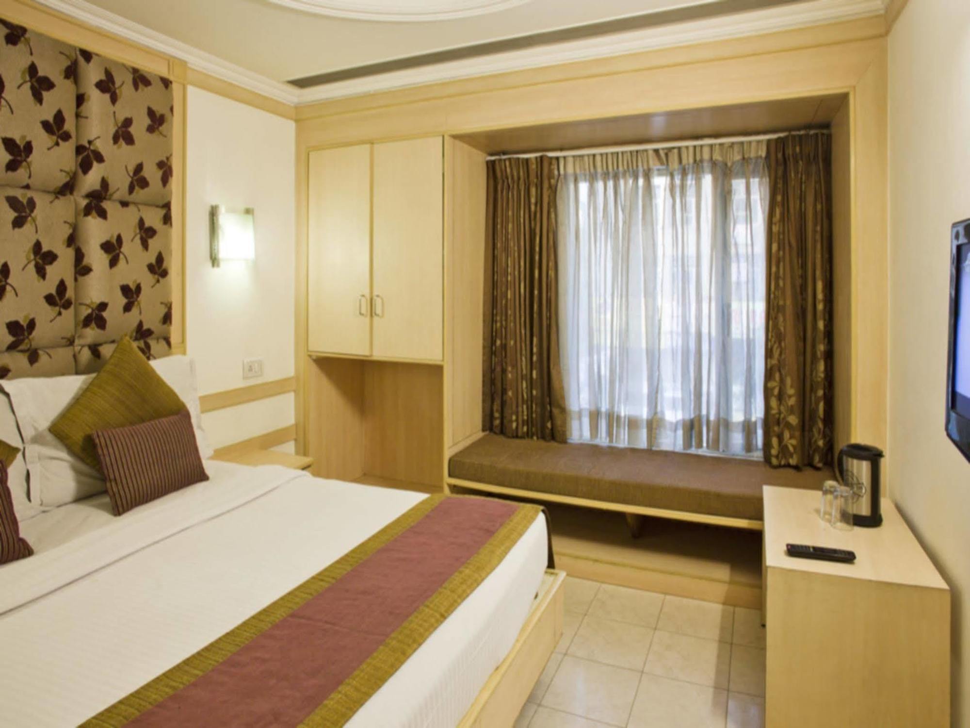 דלהי Hotel Southern מראה חיצוני תמונה